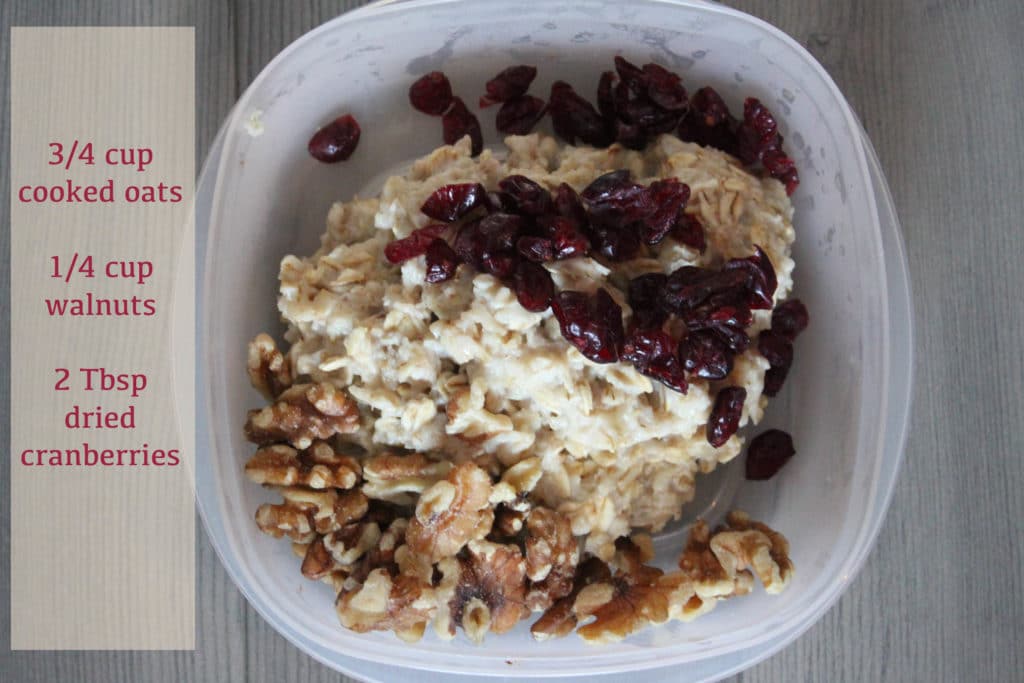 Oatmeal with walnuts and cranberries